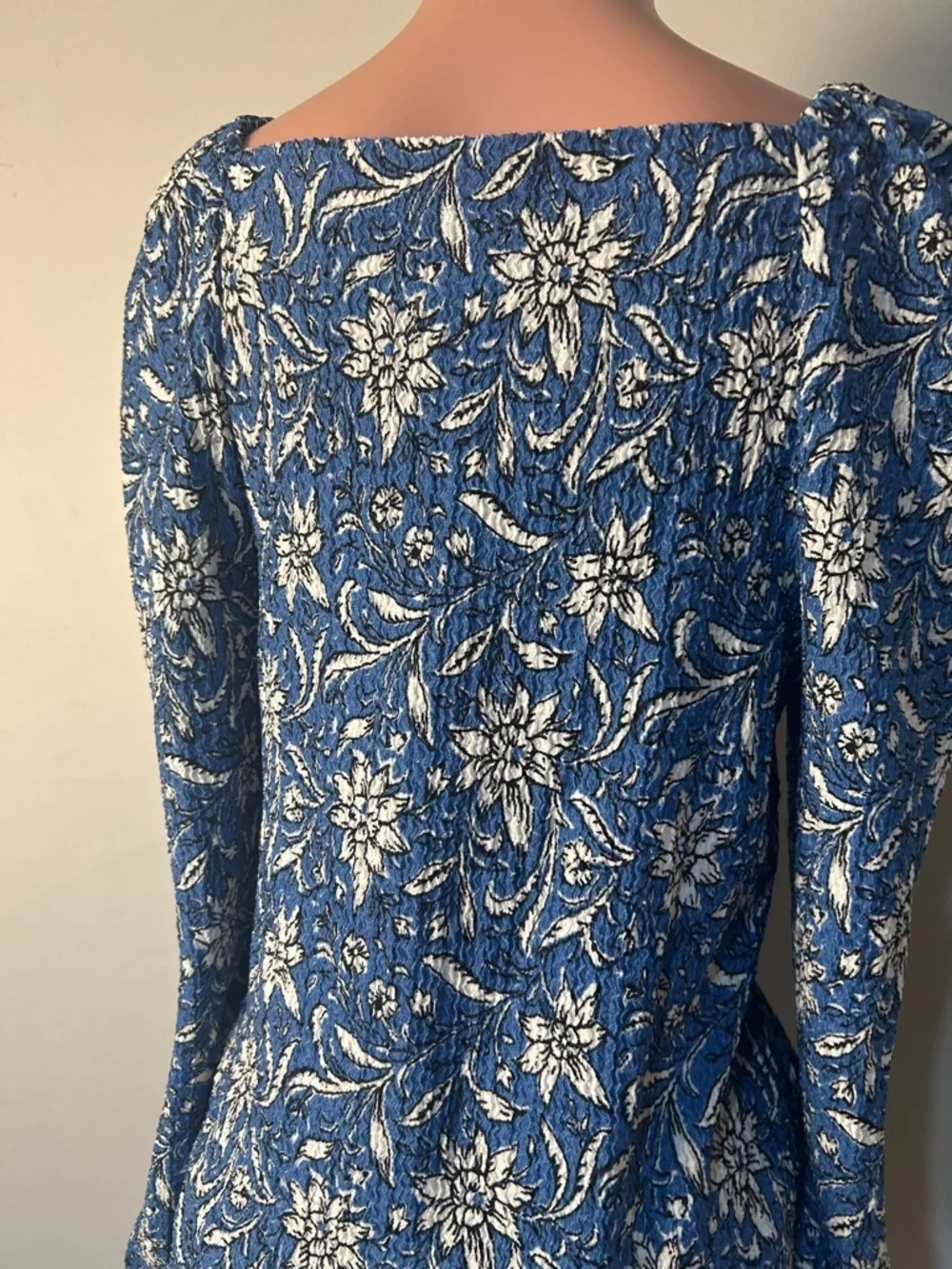 LOFT Women’s Floral Puff Long Sleeve Blouse Textured Top Square Neck Size L NWT